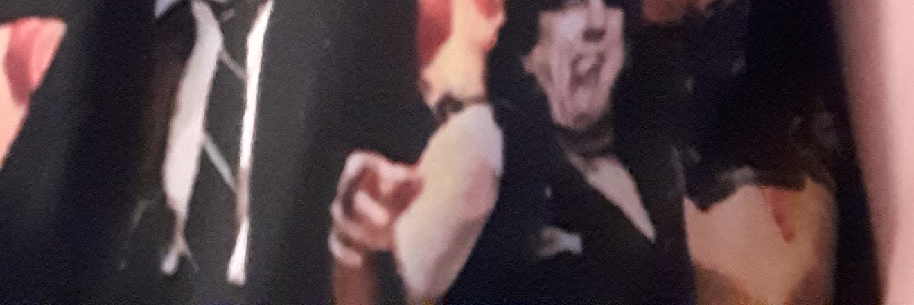aprilhunter10's profile banner image