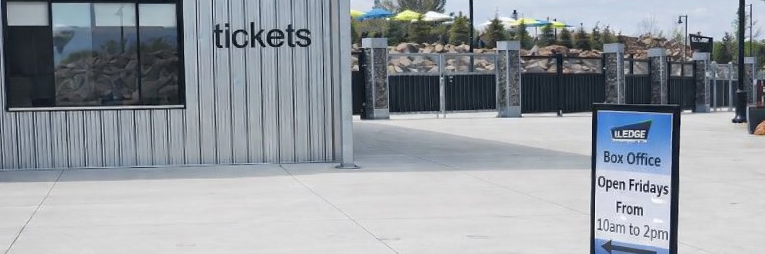 The Ledge Amphitheater banner