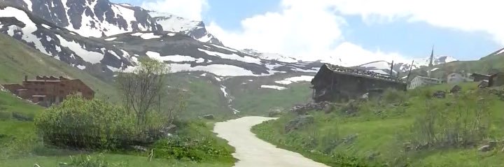مُغرّدُ مهو بسيط.. سابقاً (مُغَرِّدٌ مُلْهَم) banner