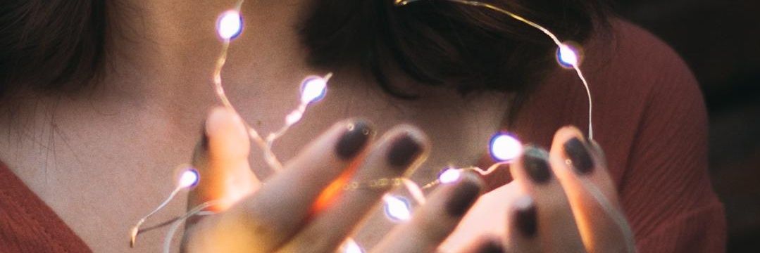 🦋 Cαɾҽყ Aɳɳ (also on🧵) banner