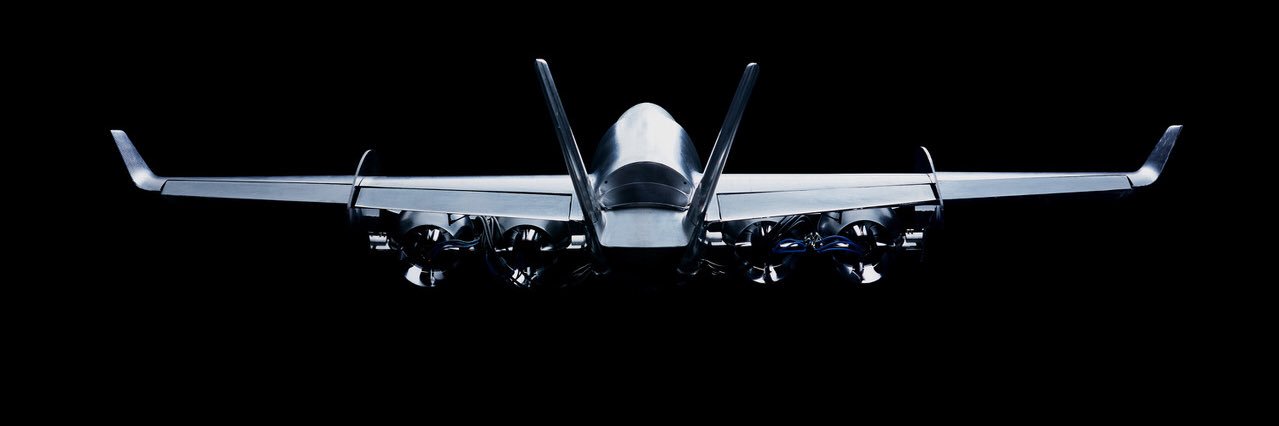 MANTA Aircraft banner