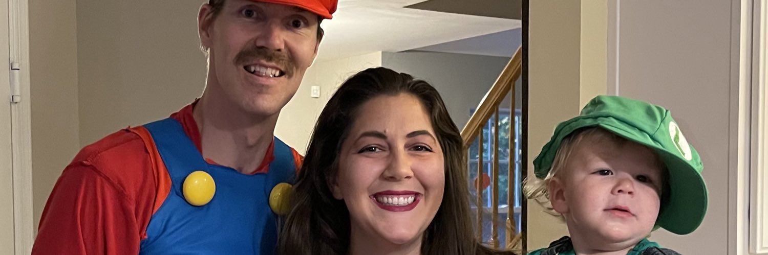 Tom Fitz 👨🏻‍💻💡🔌 banner