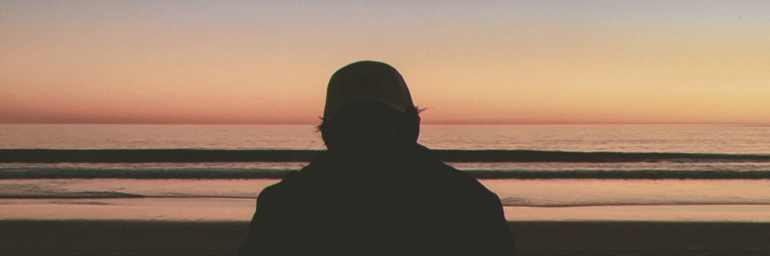 bwtiez's profile banner image