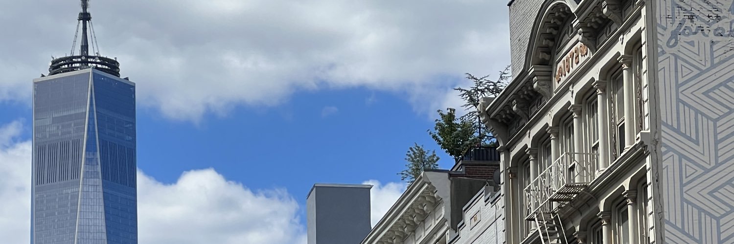luanabasso__'s profile banner image