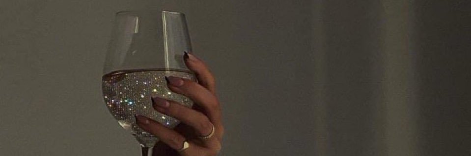 Ciiku 🍯🇰🇪 banner