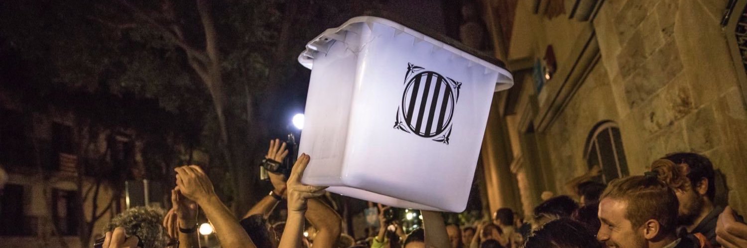 Junts i Lliures per Europa banner