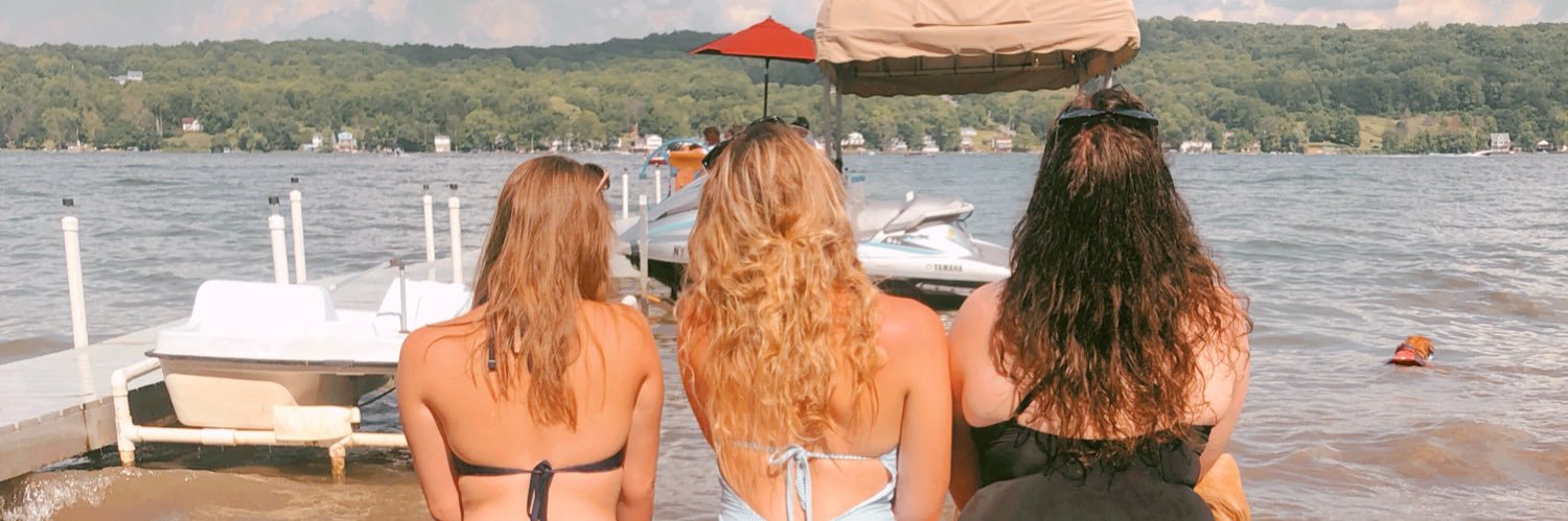 brianneg99's profile banner image