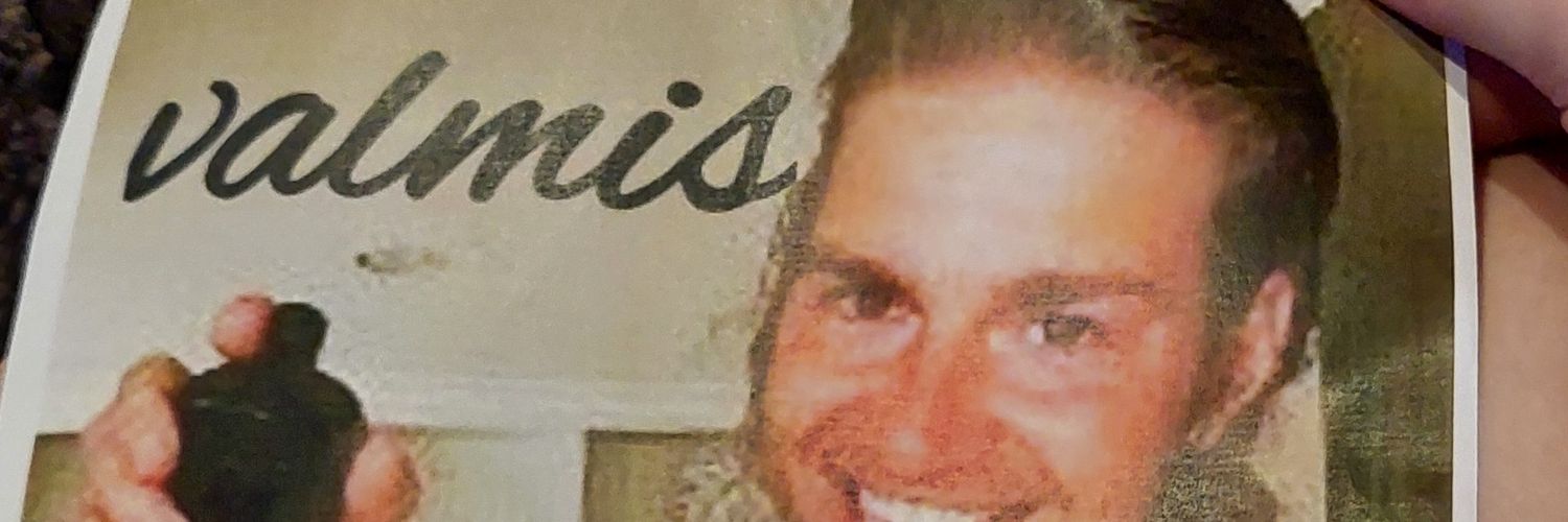 RedBluPink's profile banner image