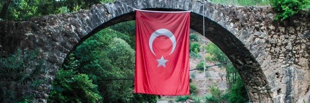 whtstr banner
