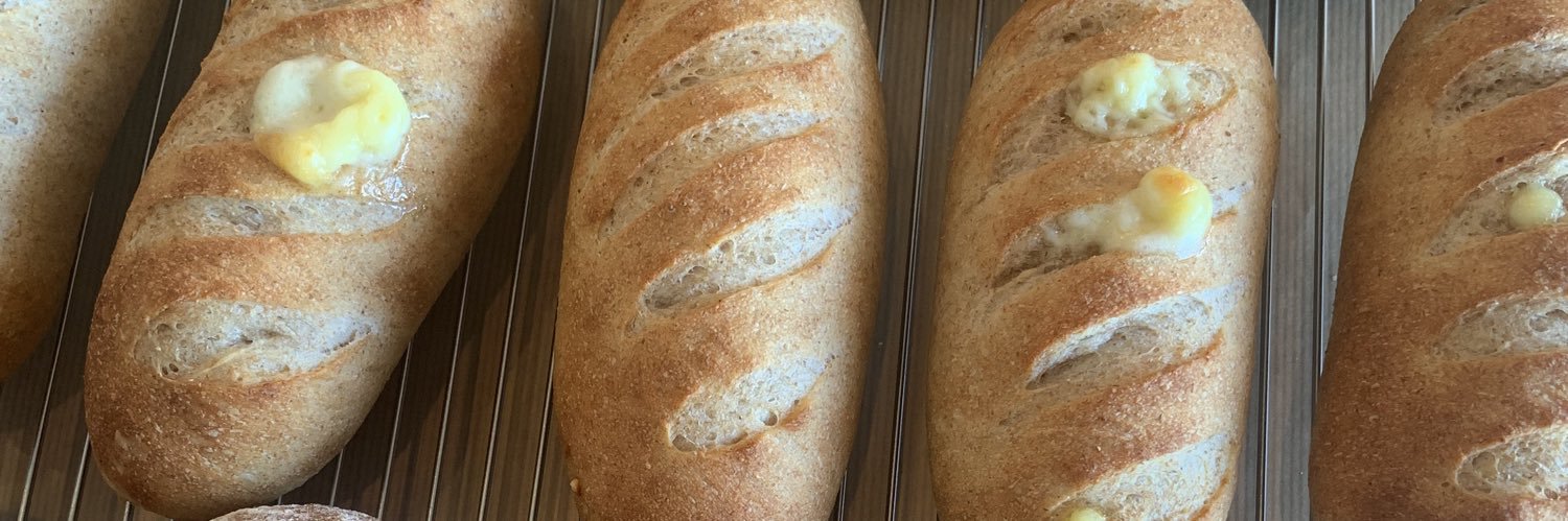 Bread_table's profile banner image