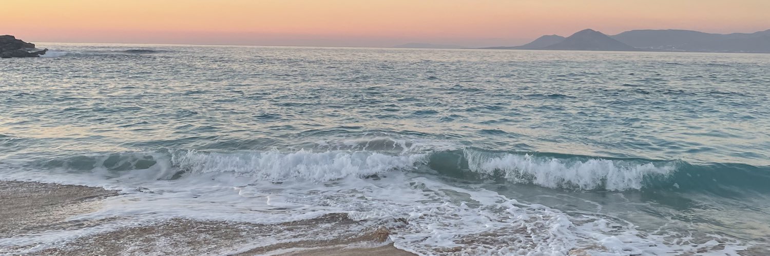 claraamentee24's profile banner image