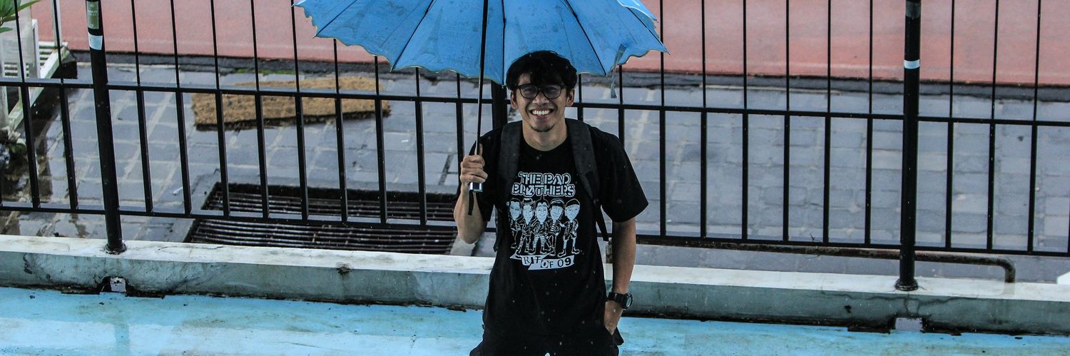 tri_wp's profile banner image
