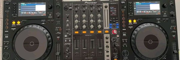 DeepHouseFrea Profile Banner