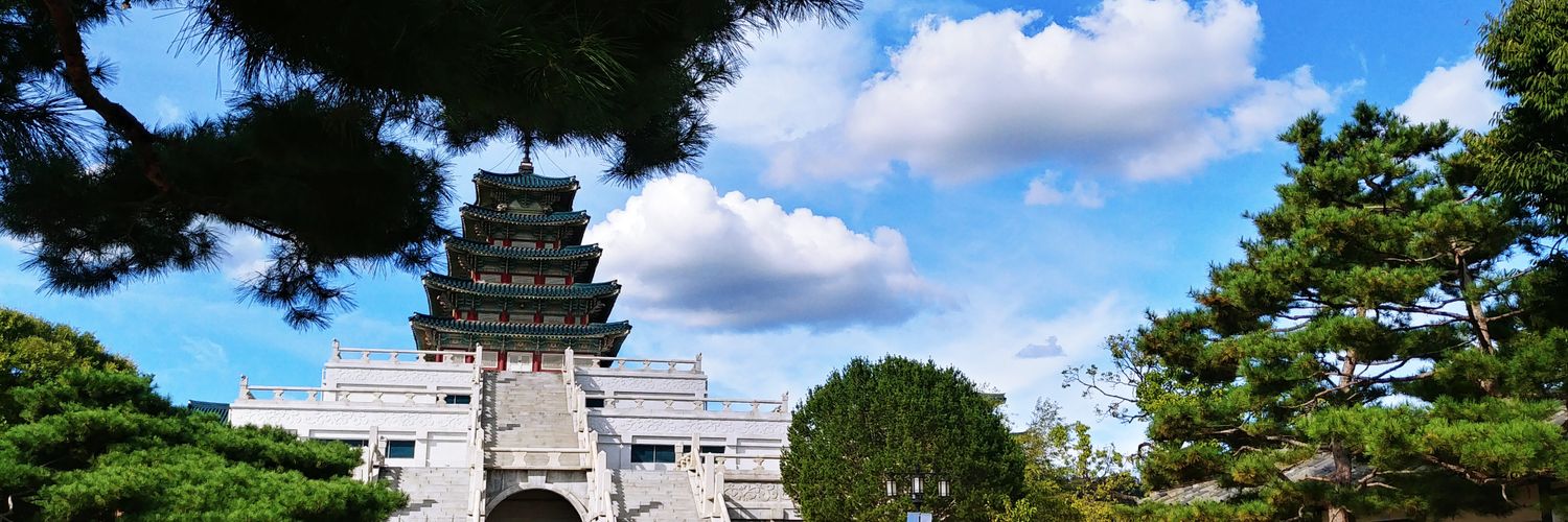 leekh1's profile banner image