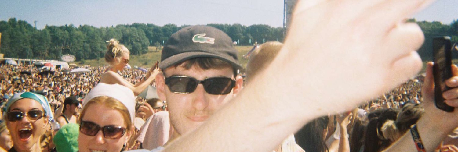 tomakroyd7's profile banner image