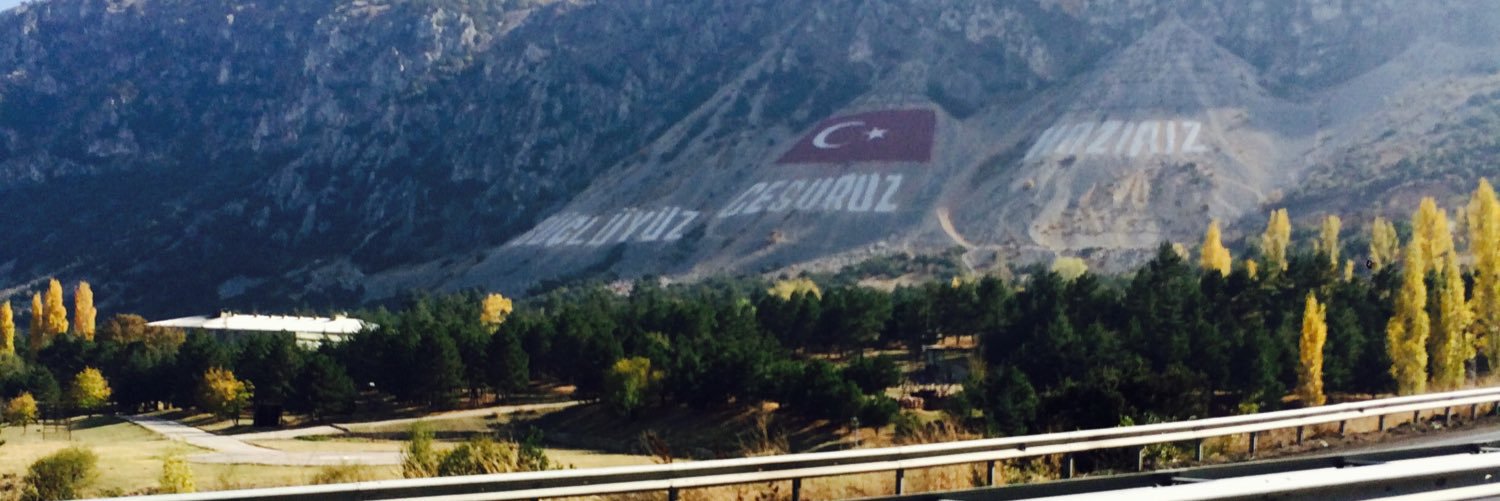 latifakis's profile banner image