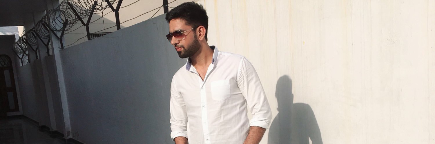 SarohaAakash's profile banner image