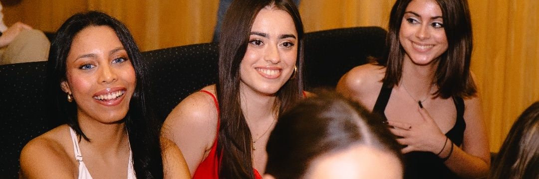 anndrecb's profile banner image