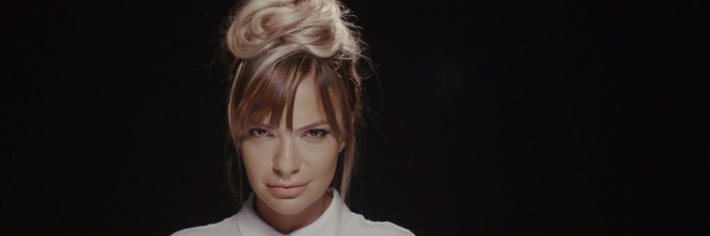 Andreea_Ant's profile banner image