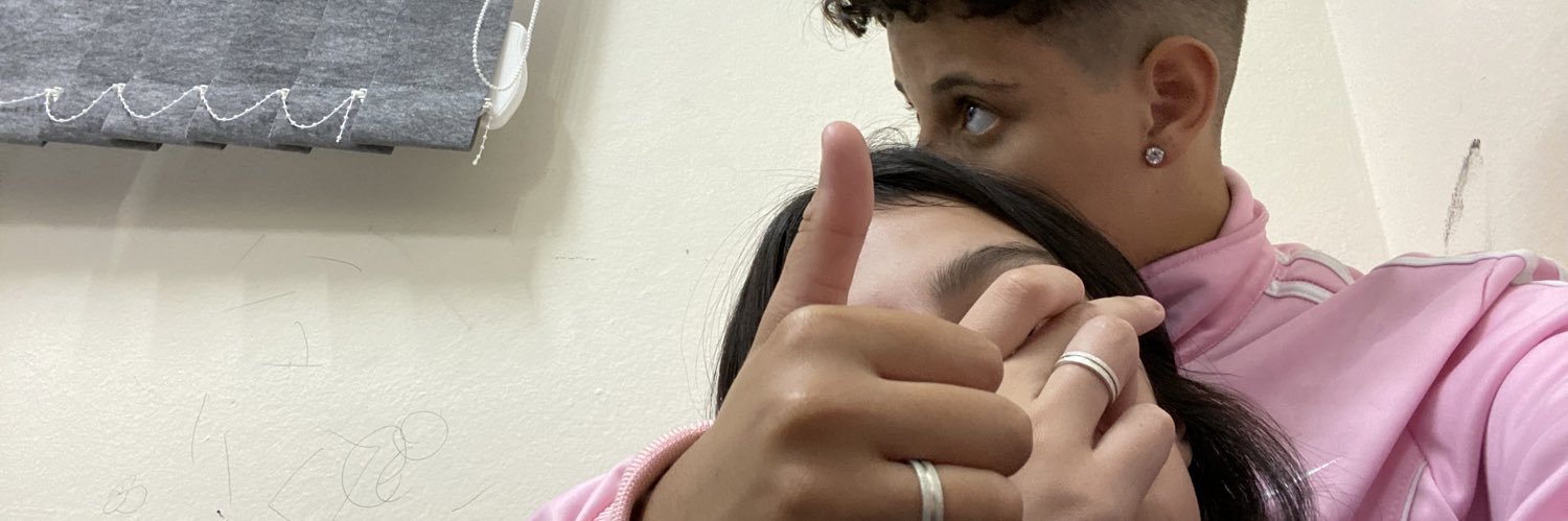 giuliaev_'s profile banner image