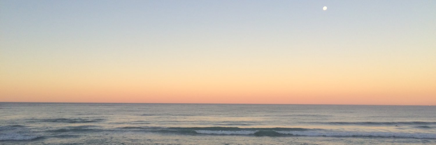 ismiseais's profile banner image