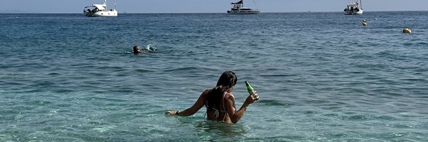 Camilla Morais banner