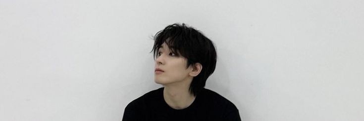zaraaws's profile banner image