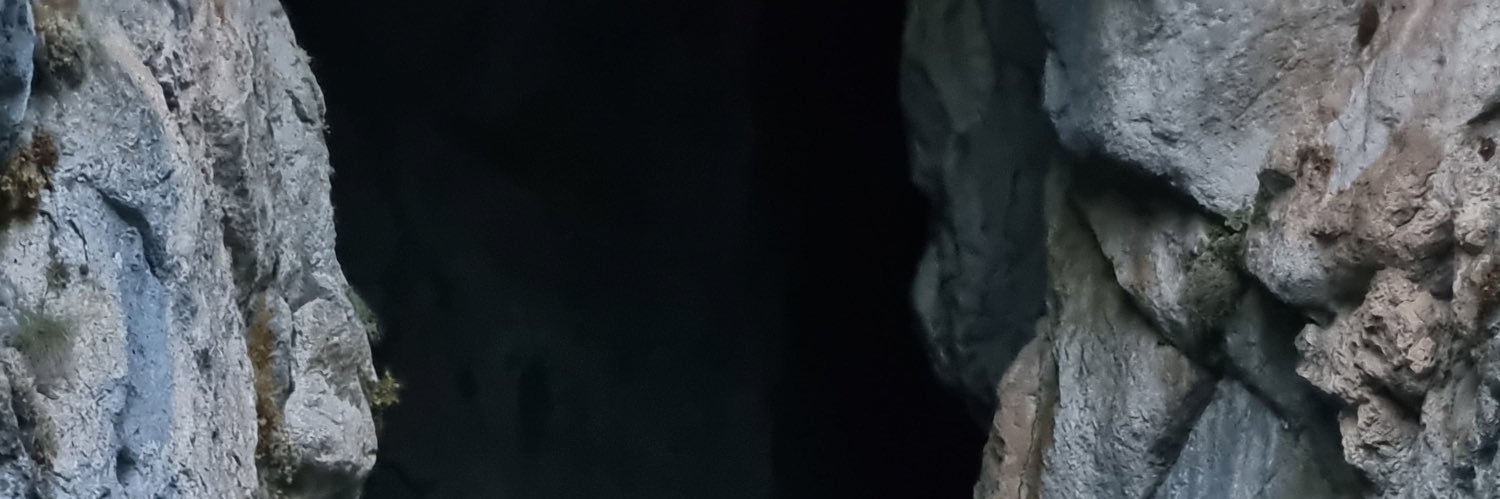 emrecell1's profile banner image