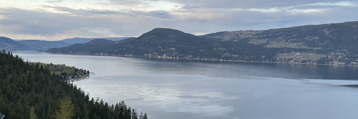 emroker's profile banner image