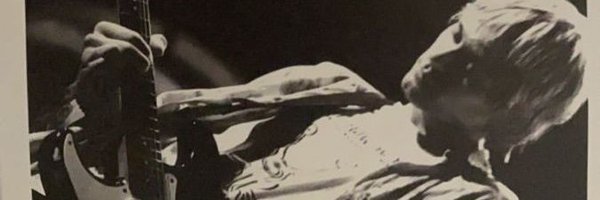 smellgass Profile Banner