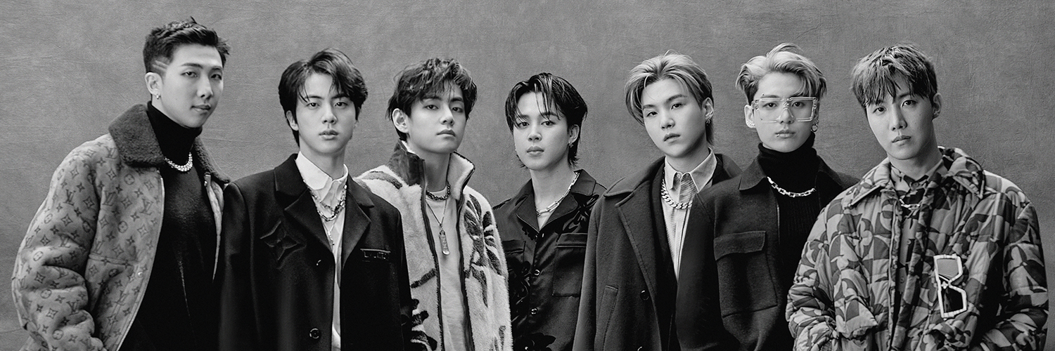 Minhoonieee's profile banner image