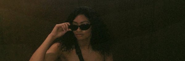 LINDZO Profile Banner