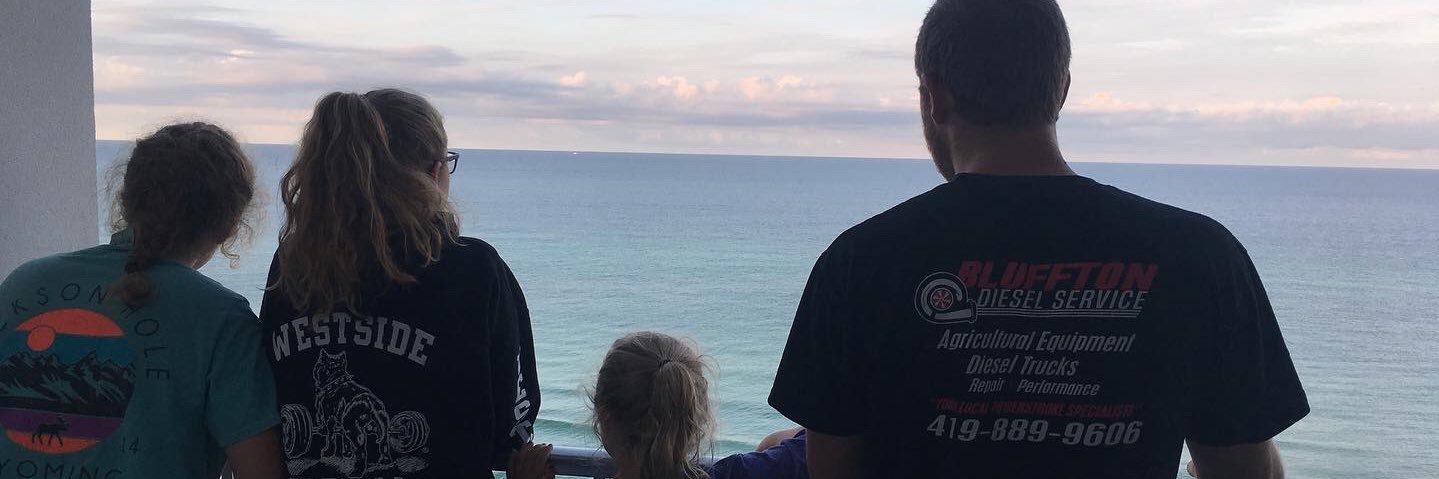 kenzie_cae's profile banner image