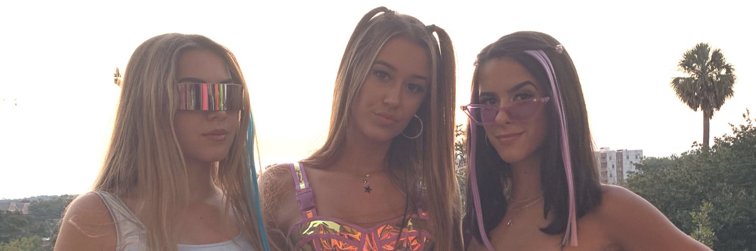 Rachell_rosee's profile banner image