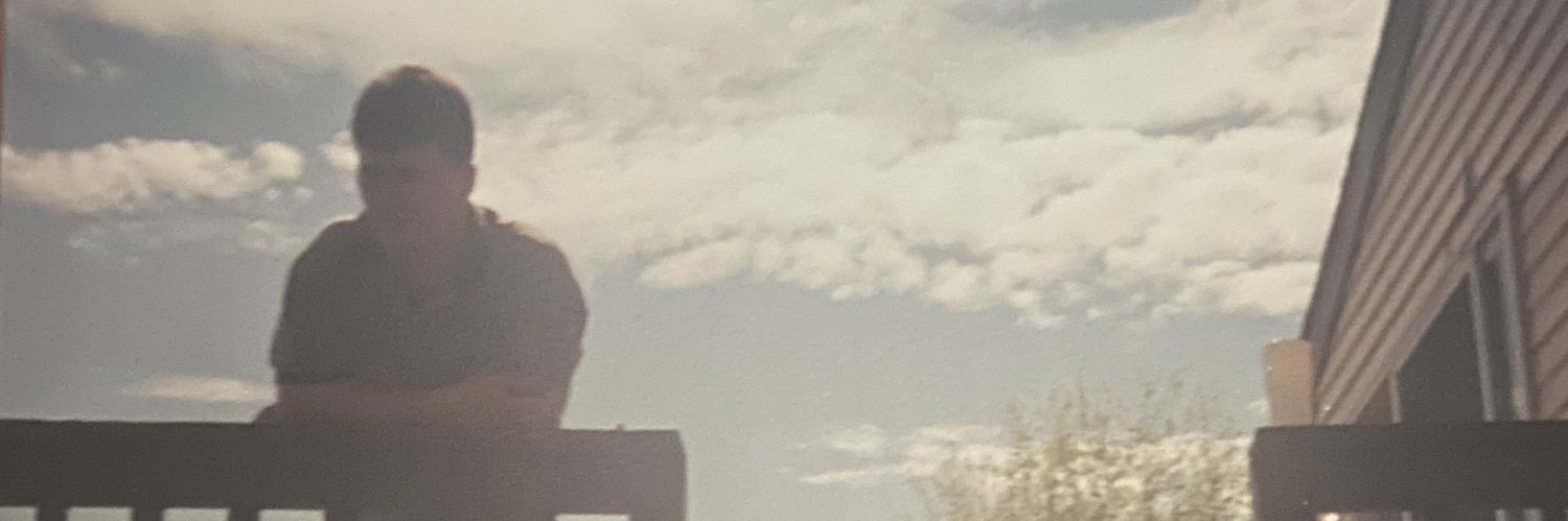emmakist's profile banner image