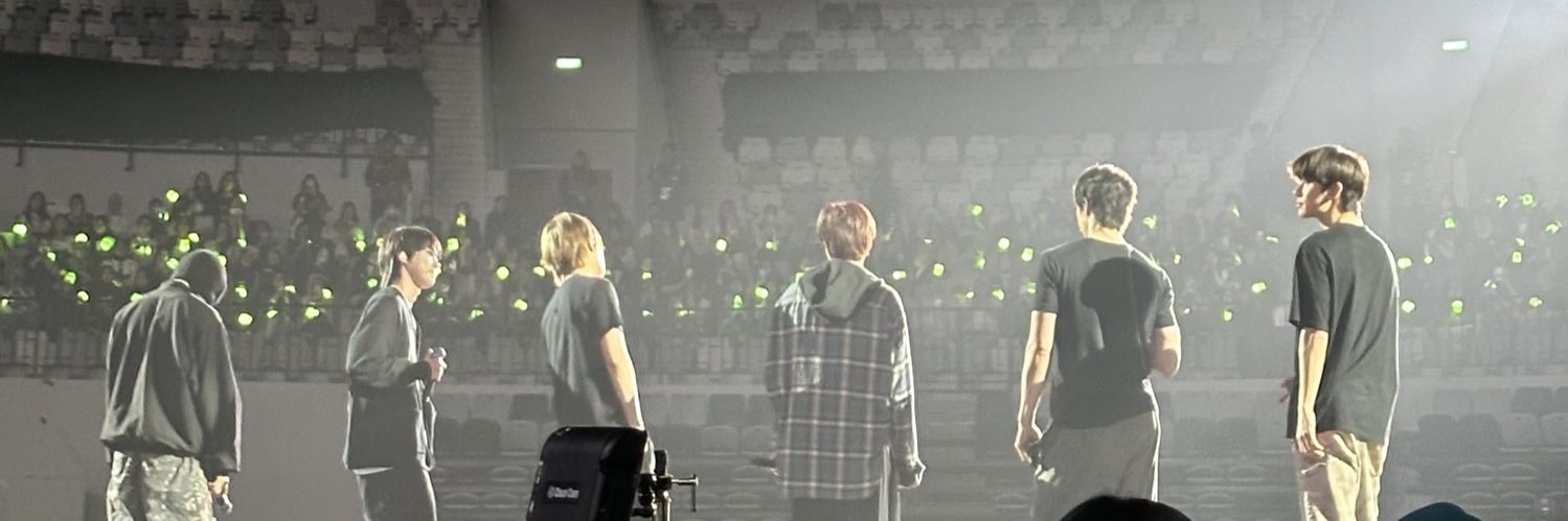 bii ୨ৎ banner