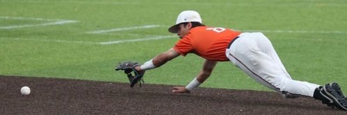 Garret Hendricks banner