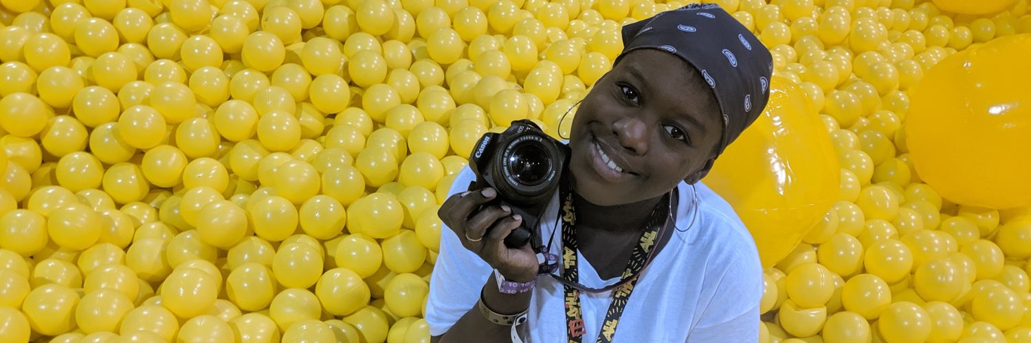 simone_manson's profile banner image