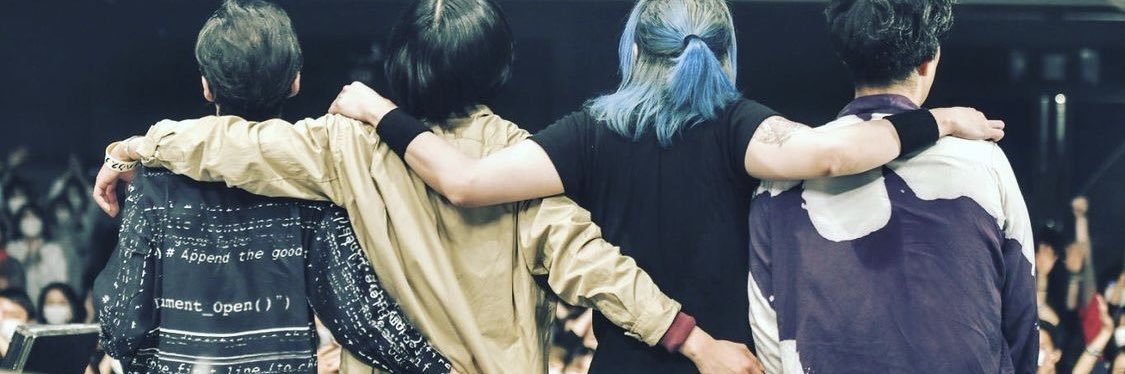 azure_128's profile banner image