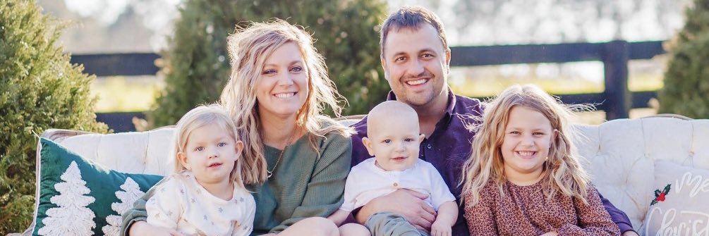 Jessica_Fussell's profile banner image