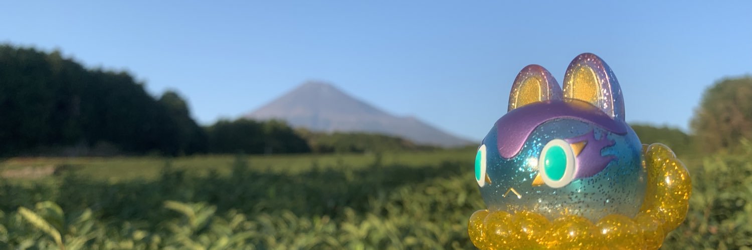 makimakit's profile banner image