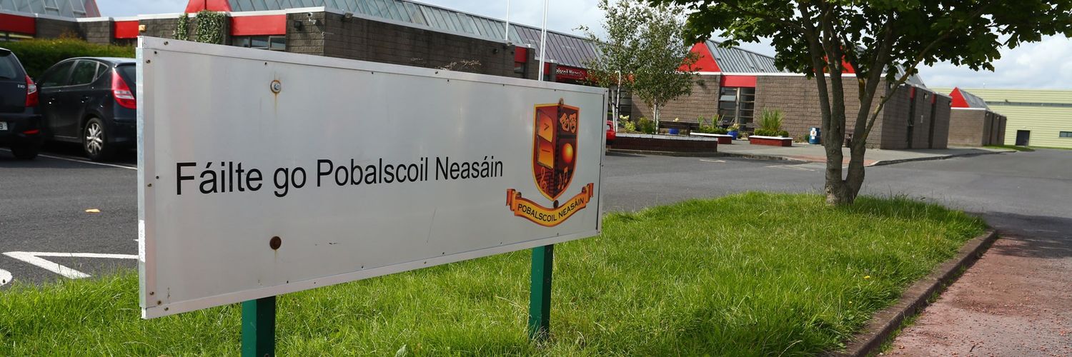 Pobalscoil Neasáin banner