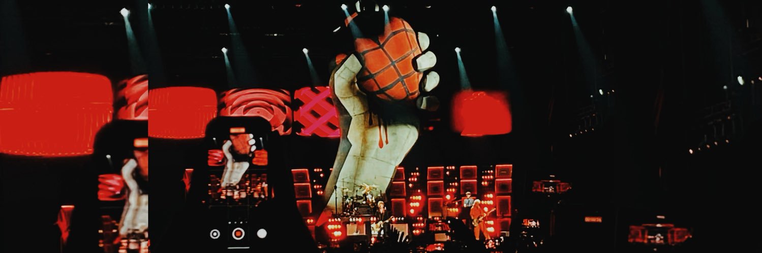 Malú Gallegos 🎙 banner