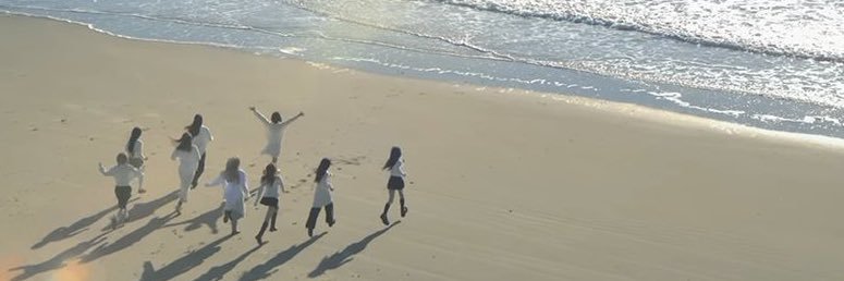美月 banner