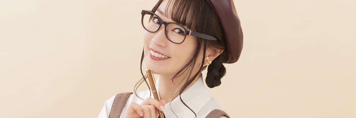 shesae7's profile banner image