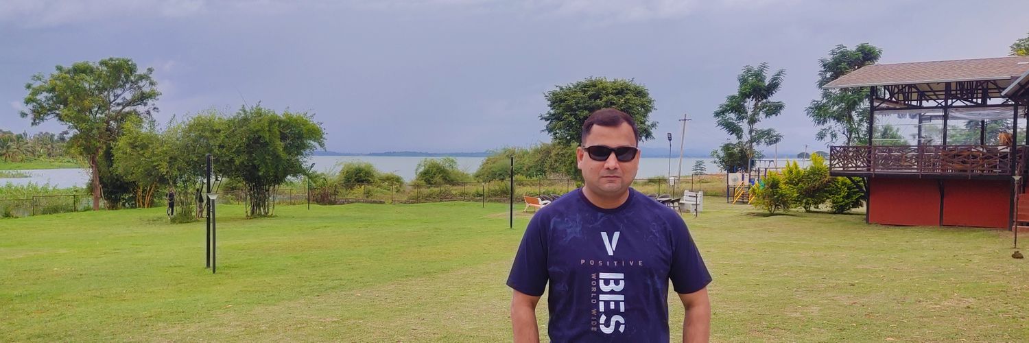 redmukesh87's profile banner image