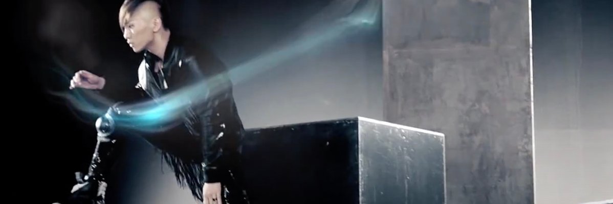 thousand dollar skechers banner