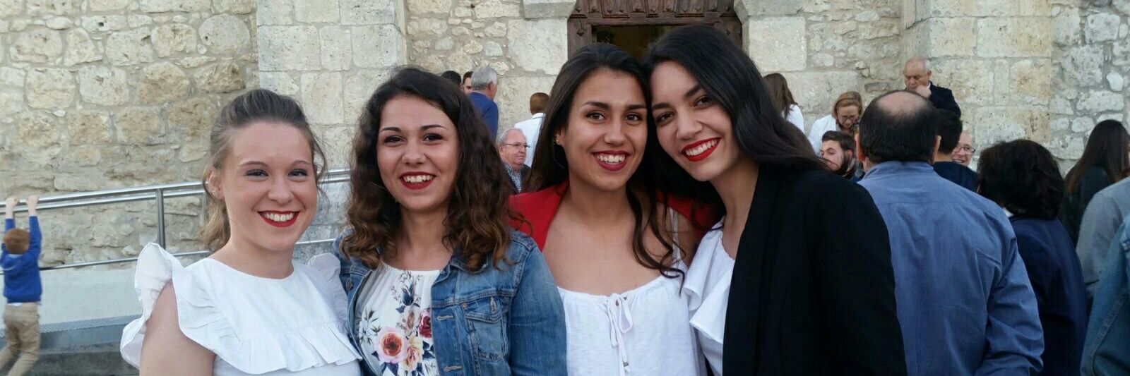 bea_velayos's profile banner image