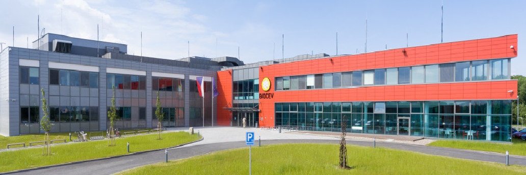 Institute of Biotechnology's banner