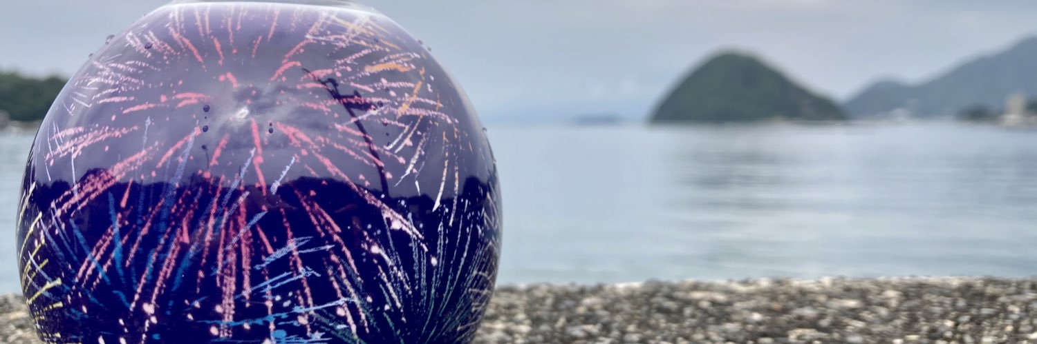 b_ik_o's profile banner image
